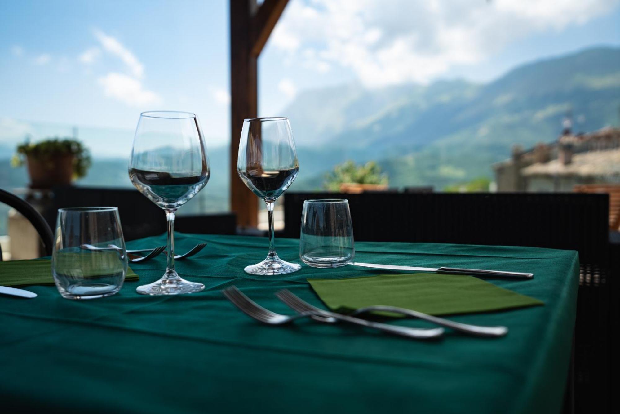 Hotel Monti Azzurri Montemonaco Zewnętrze zdjęcie